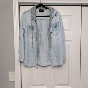 Risen distressed hooded denim jacket size medium